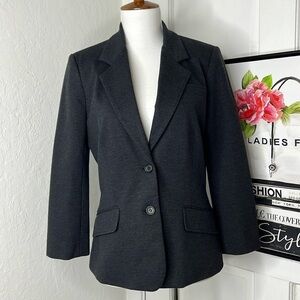 Elizabeth & James Gray 3/4 Sleeve Fitted Blazer Size 6